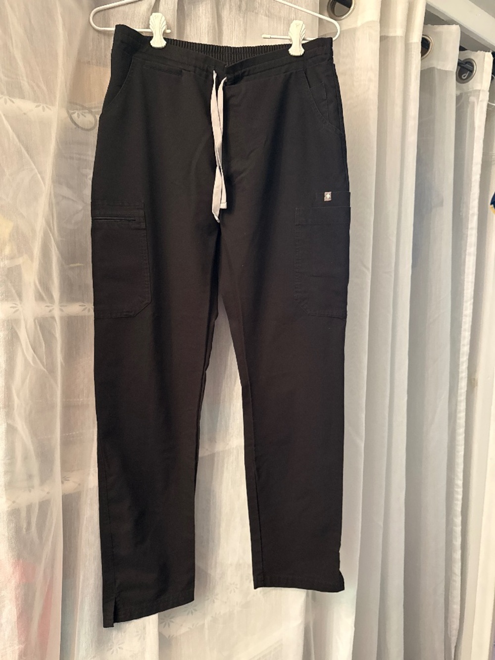 Figs yola black scrub pants